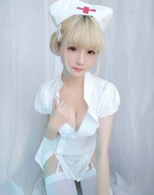 变身成黑辣妹之后就和死党上床了_高清电影在线观看