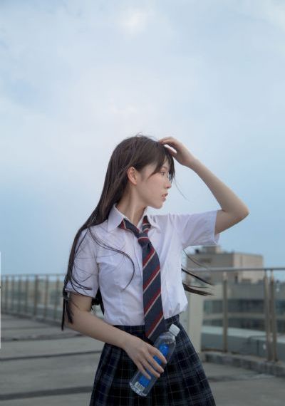 在线日_高清电影