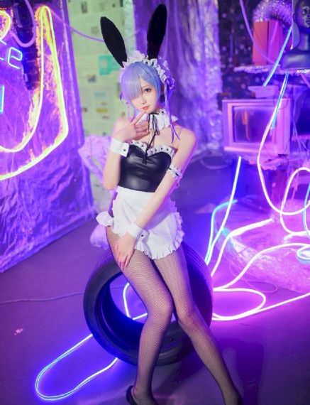 哈哈哈哈哈第一季免费视频完整版_720最新电影在线观看