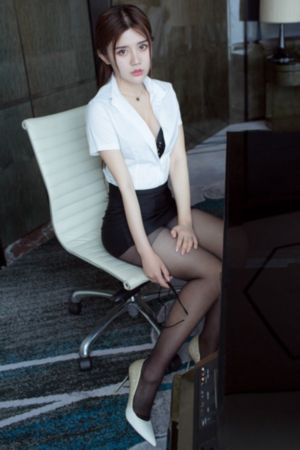 顶楼里的大象_720高清迅雷在线观看