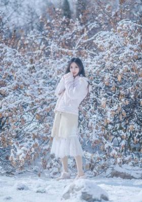 地心历险记2免费完整版在线播放_蓝光免费电视剧